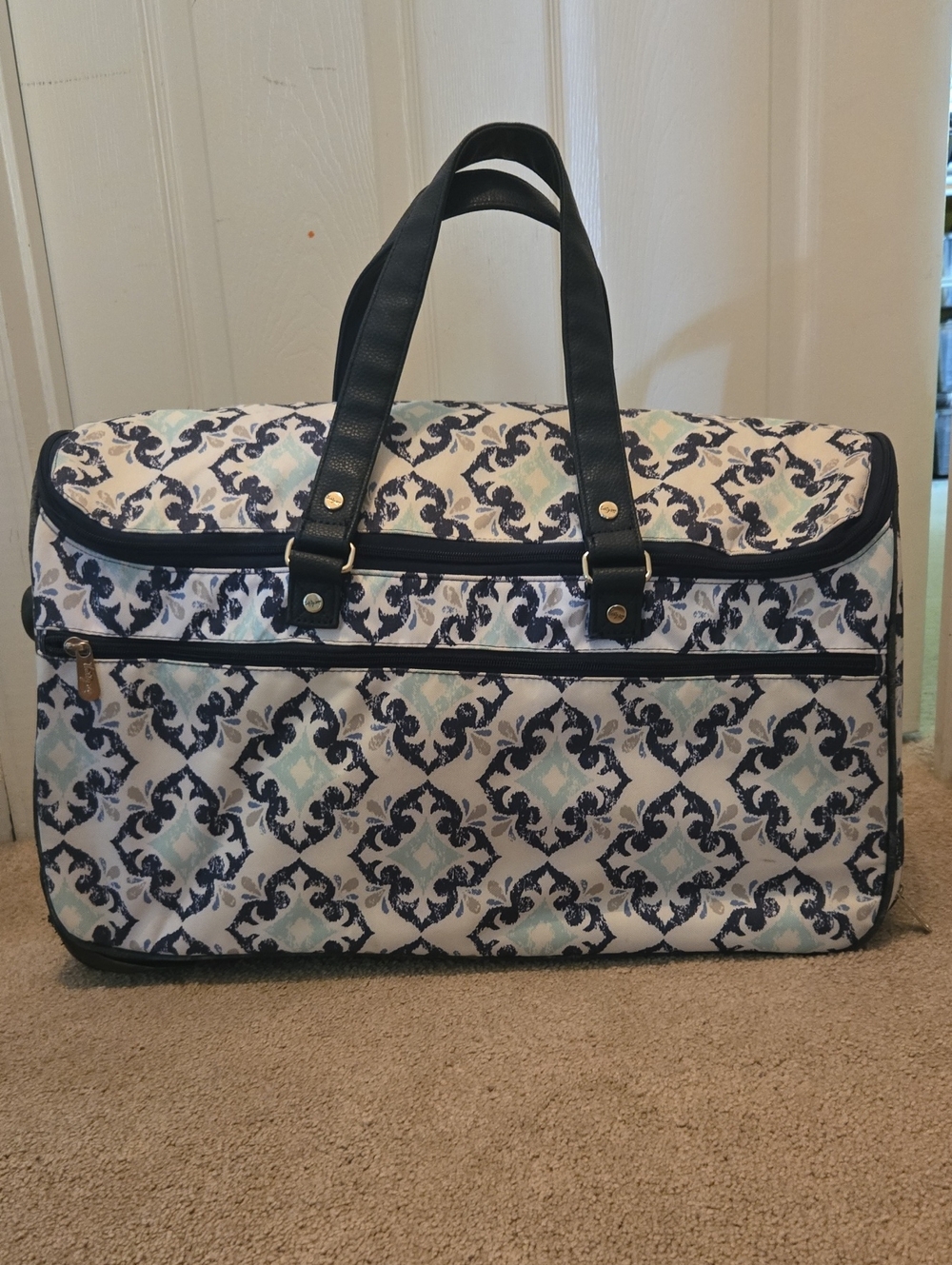 thirty-one Navy and Mint Patterned Travel Bag